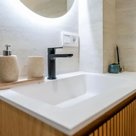 Picasso 2 Royal Apartment *